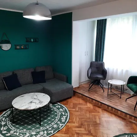 Cozy Three Apartment Cluj-Napoca